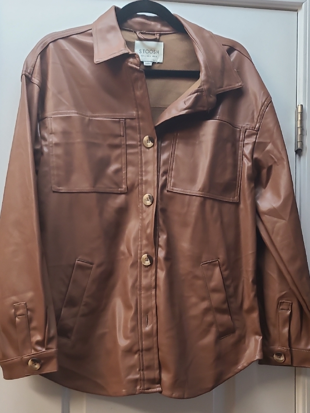 Brown Retro Shacket.  Faux Leather Like. Botton Front. Front Pockets. Size L..